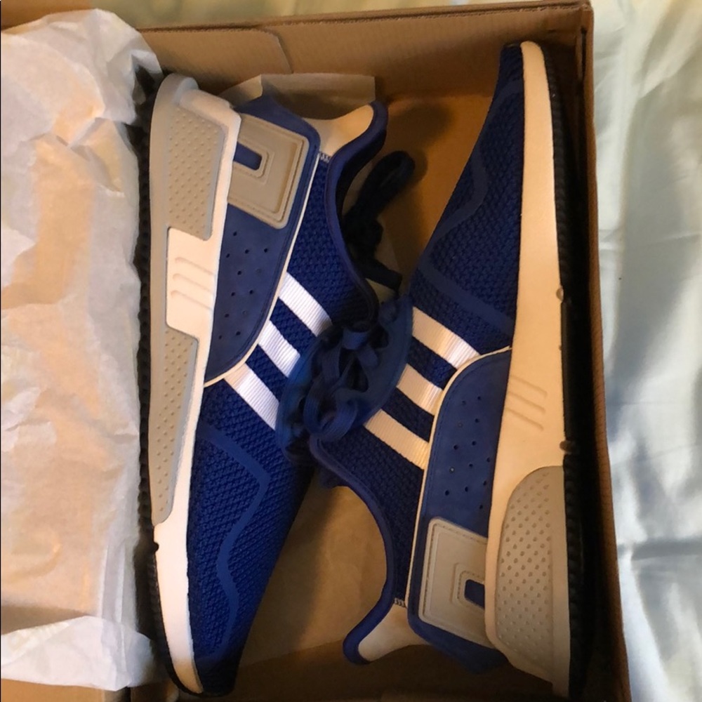 NEW !! Blue Men’s Adidas EQT Cushion ADV Size 9.5